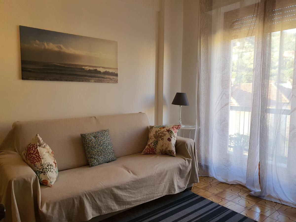 Blue Daisy Apartment Rapallo Bagian luar foto