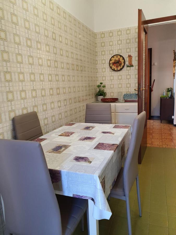 Blue Daisy Apartment Rapallo Bagian luar foto